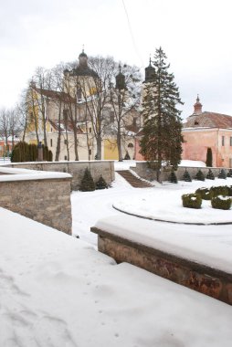 Şekil Değiştirme Katedrali