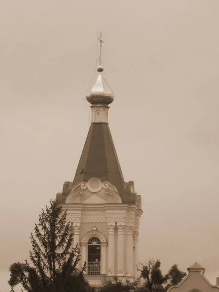 Monascheskyj Gebäude Dreikönigskloster — Stockfoto