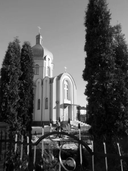 Kenar Mahallelerdeki Kilise Kutsal Bakire Nin Doğuşu Kilisesi — Stok fotoğraf