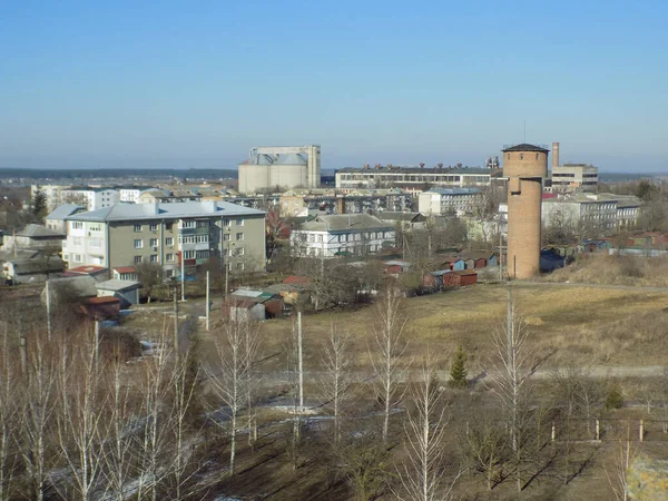 Der Blick Aus Dem Fenster Auf Die Stadt — Stockfoto