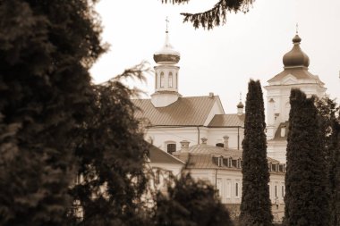 St. Nicholas Katedrali. Fransisken Manastırı.