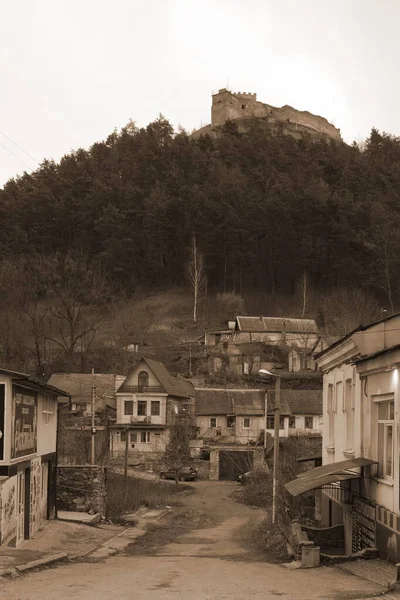 Rua Sob Colina Castelo Centro Histórico Cidade Velha — Fotografia de Stock