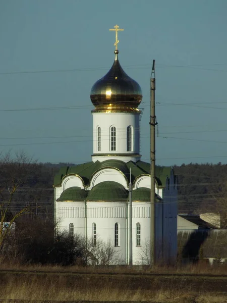 Kościół Jana Chrzciciela Obrzeżach Kościół Obrzeżach Miasta — Zdjęcie stockowe