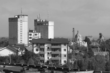 Pencereden şehre olan manzara.