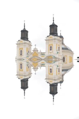 Şekil Değiştirme Katedrali