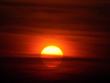 Akşam bulutlu gökyüzü, genel manzara