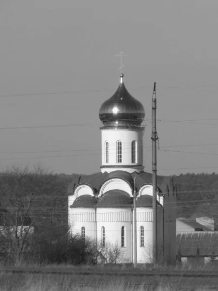 Εκκλησία Του Αγίου Ιωάννη Του Βαπτιστή Εκκλησία Στις Προεξοχές — Φωτογραφία Αρχείου