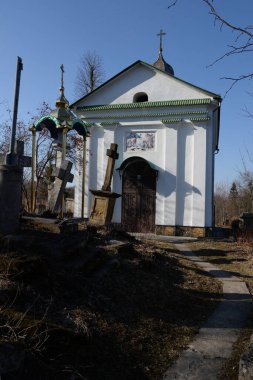 Mezarlıktaki eski ortodoks kilisesi. Eski mezarlık kilisesi