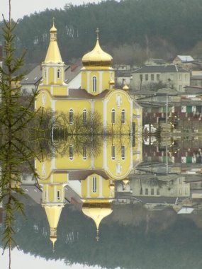 Kutsal Şehit Tatiana Kilisesi. Kenar mahallelerdeki kilise.. 