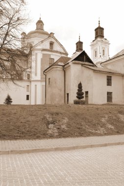 Şekil Değiştirme Katedrali