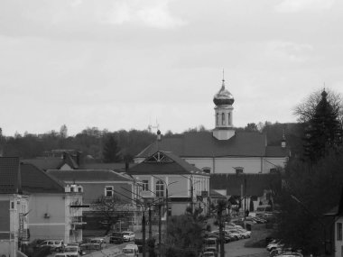 Eski şehrin tarihi kısmı, eski kasaba, merkez sokak St. Nicholas Katedrali, Fransisken Manastırı.
