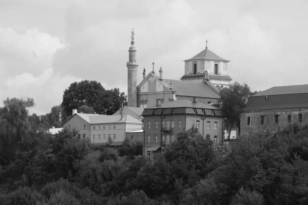 Igreja Mosteiro Santíssima Trindade Trynitarskoho Kamenetz Podolsky — Fotografia de Stock