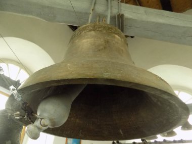 büyük kilise çanı