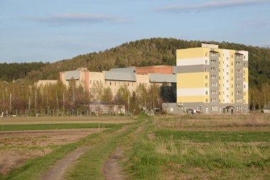 Pencereden şehre olan manzara.