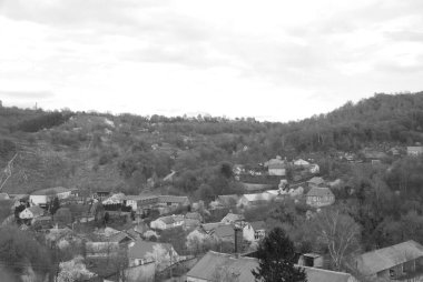 Ukrayna köyündeki ahşap ev.