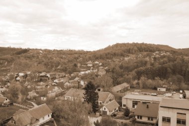 Ukrayna köyündeki ahşap ev.