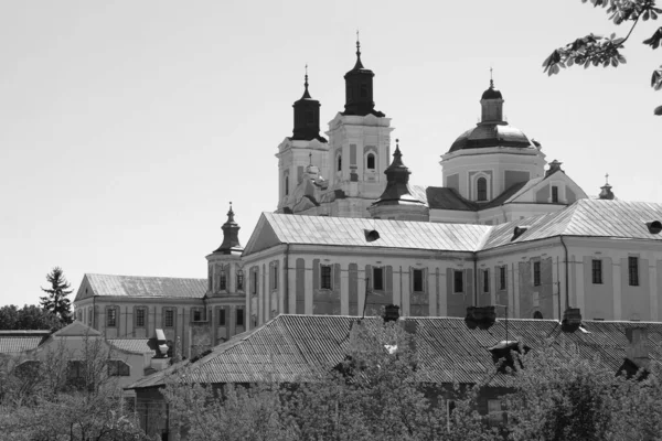 Şekil Değiştirme Katedrali