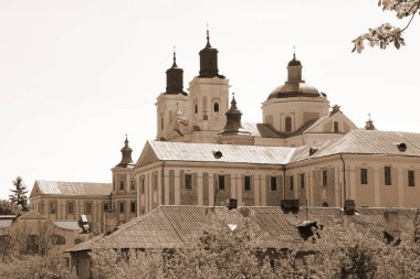 Şekil Değiştirme Katedrali