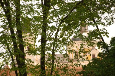 Şekil Değiştirme Katedrali