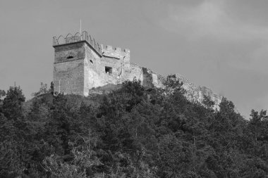 Eski kale duvarlarını