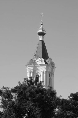 Manastır Epifani Manastırı 'nı inşa ediyor. 