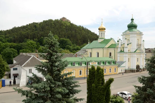 도시의 역사적 니콜라스 대성당 Franciscan Monastery Orthodox Church General View — 스톡 사진