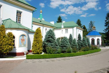 Manastır Epifani Manastırı 'nı inşa ediyor. 