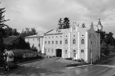 Eski şehrin tarihi kısmı. Epifani Manastırı 'nı inşa eden manastır. Büyük eski ortodoks kilisesi.