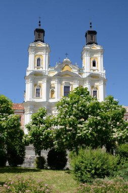 Şekil Değiştirme Katedrali. Harika bir kilise.