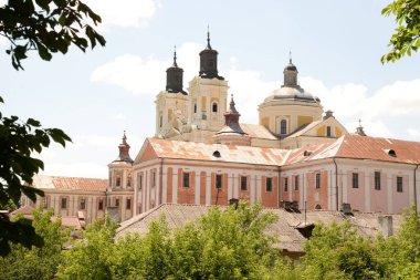 Şekil Değiştirme Katedrali. Harika bir kilise.