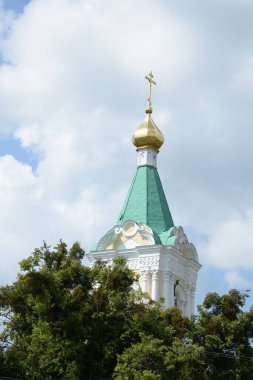 Manastır Epifani Manastırı 'nı inşa ediyor. 