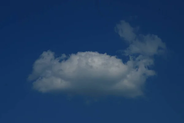Nube Cúmulos Blancos Cielo —  Fotos de Stock