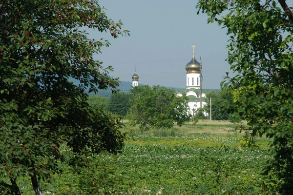 Kerk Aan Rand Van Stadst Johannes Doper Kerk — Stockfoto