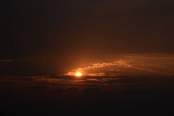 Puesta Sol Puesta Sol Fenómeno Que Acompaña Desaparición Del Sol — Foto de Stock