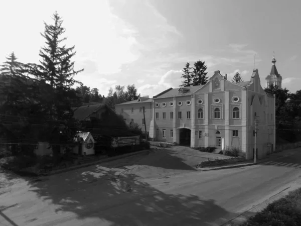 Zabytkowa Część Starego Miasta Monasheskyy Budynek Klasztor Objawień Wielki Stary — Zdjęcie stockowe
