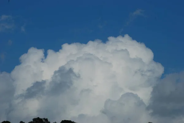 Nuage Cumulus Blanc Dans Ciel — Photo