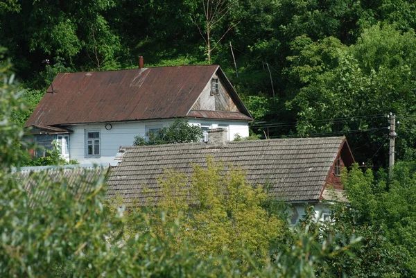 Окраине Деревни Окружение Городом — стоковое фото