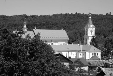 Manastır Epifani Manastırı 'nı inşa ediyor. 
