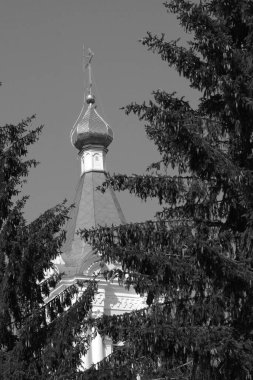 Manastır Epifani Manastırı 'nı inşa ediyor. 