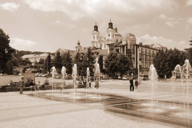  Eski şehrin tarihi kısmı. Dönüşüm Katedrali. Büyük kilise.