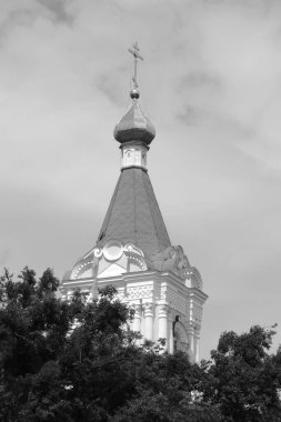 Manastır Epifani Manastırı 'nı inşa ediyor. 