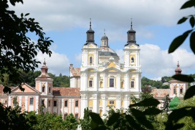 Şekil Değiştirme Katedrali. Harika bir kilise. 