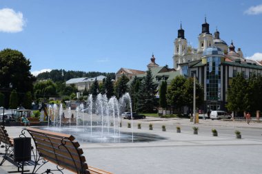 Eski şehrin tarihi kısmı. Dönüşüm Katedrali. Büyük kilise.