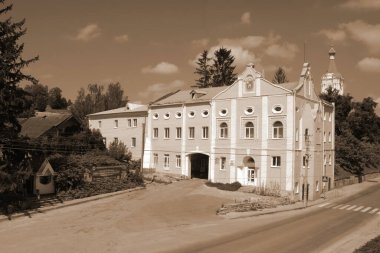 Eski şehrin tarihi kısmı. Epifani Manastırı 'nı inşa eden manastır. Büyük eski ortodoks kilisesi.