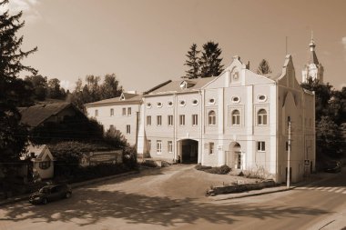 Eski şehrin tarihi kısmı. Epifani Manastırı 'nı inşa eden manastır. Büyük eski ortodoks kilisesi. 