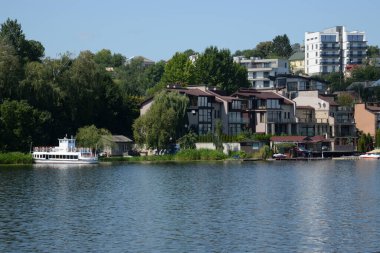 A small town by the sea.The coast of the seaside town.A small seaside town