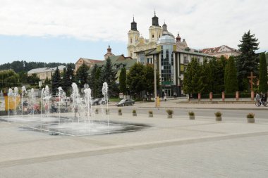 Eski şehrin tarihi kısmı. Dönüşüm Katedrali. Büyük kilise.