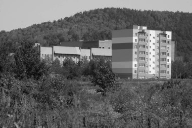 Pencereden şehre olan manzara.