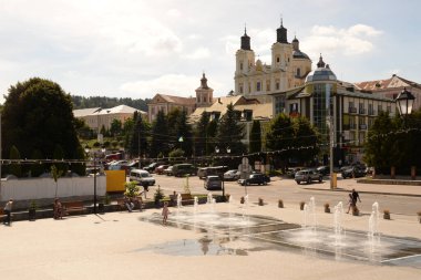Eski şehrin tarihi kısmı. Dönüşüm Katedrali. Büyük kilise.