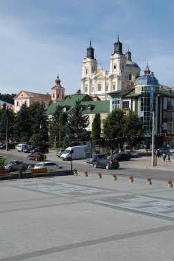 Eski şehrin tarihi kısmı. Dönüşüm Katedrali. Büyük kilise.